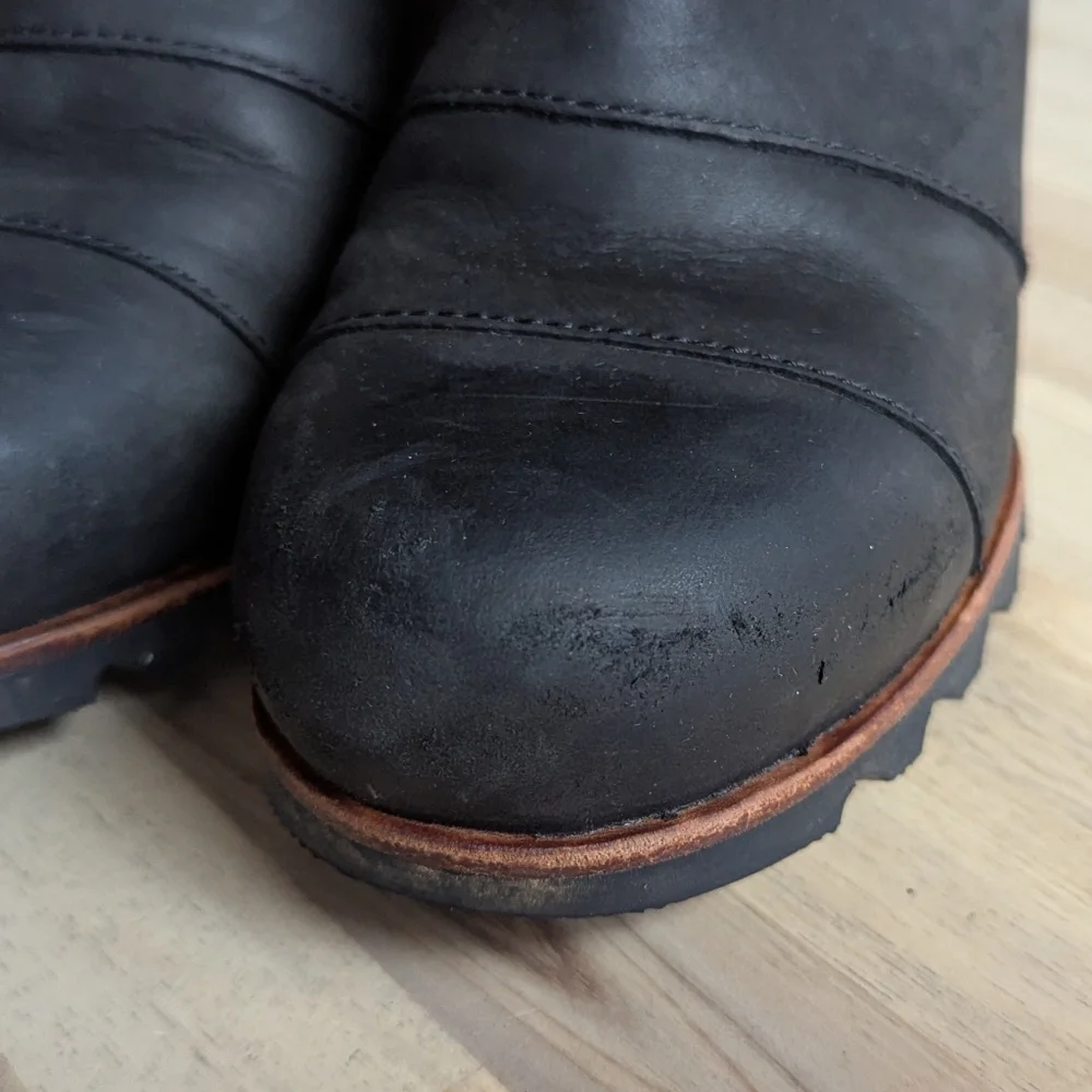 SOREL Joan of Arc Lea Wedge‎ Bootie Shoe (Women's Sz 7)